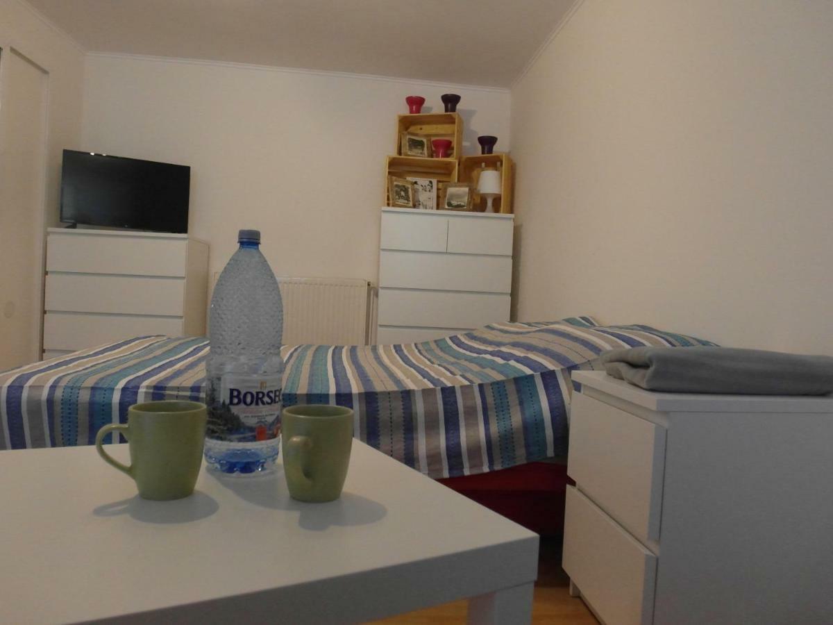 Studio Moliere Apartamento Braşov Exterior foto